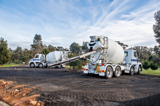 Best Concrete Sealing and Maintenance in Watertown Town, MA